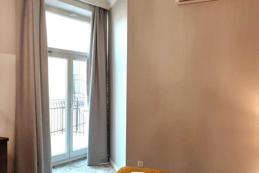קרקוב Luxury Apartment - Rakowicka 6 מראה חיצוני תמונה