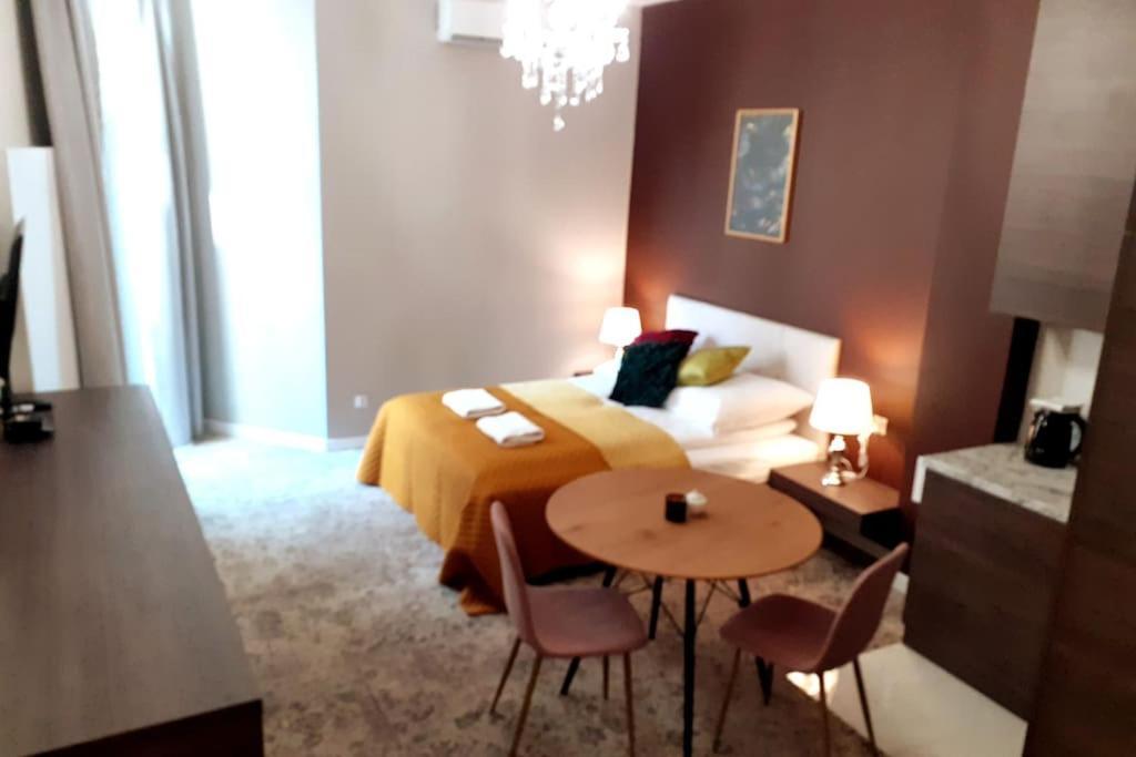 קרקוב Luxury Apartment - Rakowicka 6 מראה חיצוני תמונה