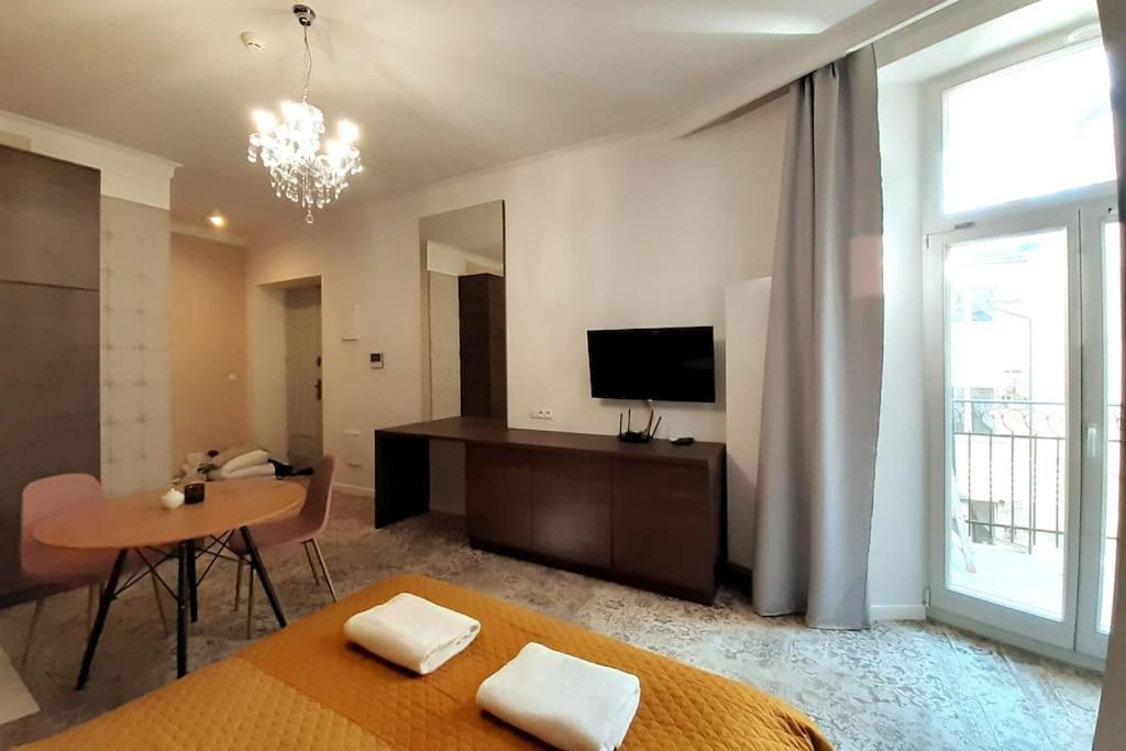קרקוב Luxury Apartment - Rakowicka 6 מראה חיצוני תמונה